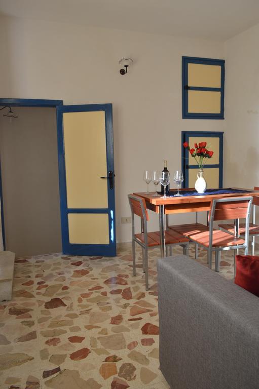 Don Vito'S Apartments Castellammare del Golfo Zimmer foto