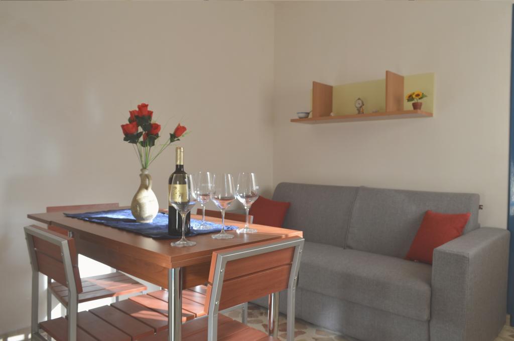 Don Vito'S Apartments Castellammare del Golfo Zimmer foto